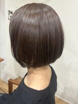 カナエ(CaNaE)&nbsp;前下がりショート