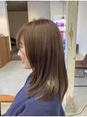 ヘーゼルベージュ