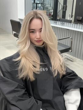 キオクエコ(KIOX eko) シャドールーツで作る海外ヘア×海外レイヤー