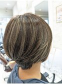 白髪ぼかしハイライト　明るい白髪染め　40代　50代