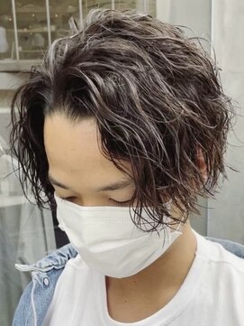 フィフス(fifth) 原宿ツイストスパイラルパーマメンズカットセンターパートfifth