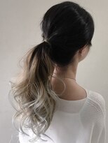 ラックスビー オオサカ  梅田茶屋町店(LUXBE OSAKA)&nbsp;グラデ　簡単アレンジポニー by AKI【LUXBE 大阪梅田茶屋町店】