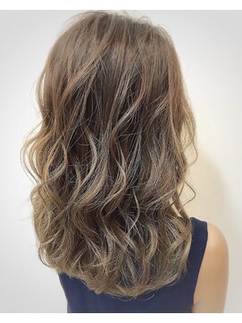 レブル(Re BuLL) ゆるふわパーマ