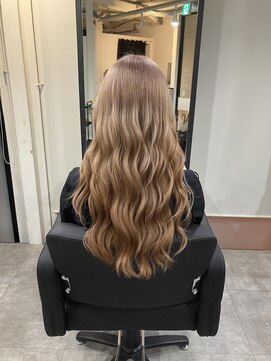 ラフ 難波店(LAFF) #黒髪#ボブルフ#ネビージュ#小顔#ワンレン