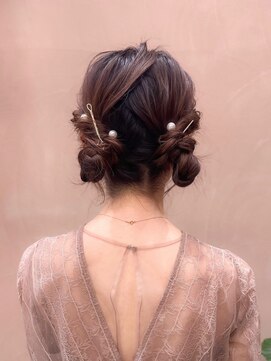 ガーデンヨコハマエスト(GARDEN YOKOHAMA est) ツインお団子　結婚式　2次会　パーティーヘア　後毛カット