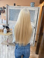 モアムー(Moremuu)&nbsp;ホワイトカラー