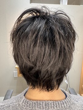 イゾラ(isola) 【isola】メンズウルフ/ツーブロ/パーマなし/簡単スタイリング