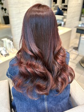 ステア ケース(stair case) 韓国艶カラーレイヤーカットトリートメント