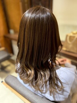 ヘアリゾート粋 ティガ 池袋店(tiga) レイヤーロング/ショコラブラウン/艶髪