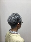 ミセスヘア◎襟足スッキリ大人キレイなウェーブショート50代60代