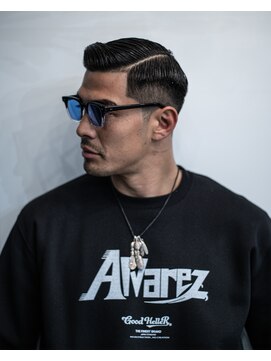 キングコング バーバーショップ バイ アルバレス(KING KONG BARBERSHOP by ALVAREZ) サイドパート/メンズカット/埼玉/小手指/所沢/フェード/入間