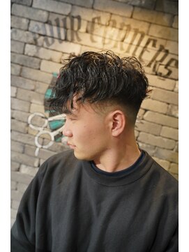 フォーコーナーズカットショップスリーセント 栄(FourCornersCutShop 3/cent) スペインカール