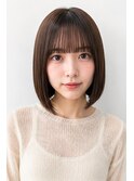 シースルーバングのナチュラルボブ
