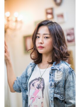 ソーホー ニューヨーク シズオカ(SOHO newyork SHIZUOKA) 無造作ニュアンスミディボブ