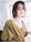 こなれヘアー×長めバングの大人ショート