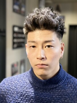 バーバー スタジオ ラフテル(Barber Studio RAFTEL) ジェットモヒカン