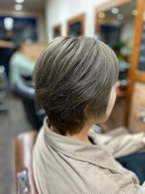 ヘアーメイク アルバ(hair make ALBA) グレイカラーショートヘア