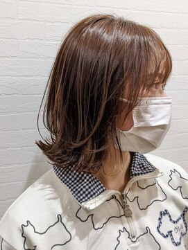 グリーンズ(Greens) レイヤー/クビレボブ/アースカラー/外ハネボブ/マロンベージュ