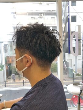 ヘッズ 本八幡店(HEADS) MEN'S HAIR センターパート ツイストスパイラル 韓国マッシュ