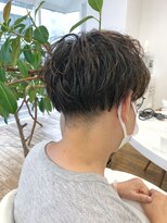ヘッズ 本八幡店(HEADS)&nbsp;MEN'S HAIR  センターパート　ツイストスパイラル　コンマヘア