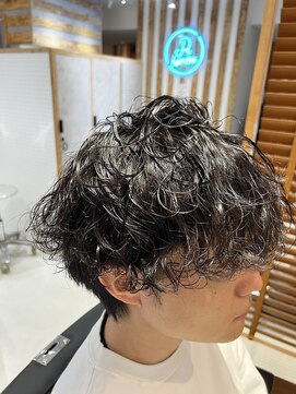 アールオム(R...homme) 2ブロック波巻きパーマ