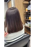 内巻きボブのカット+ピンクブラウンのカラー