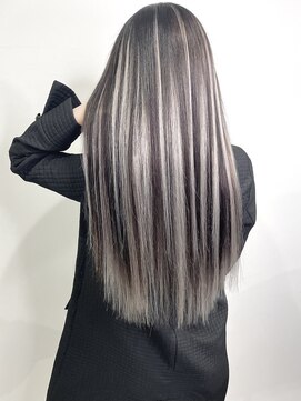 アルマバイロサ(ALMA by ROSA) コントラストハイライト/担当rui