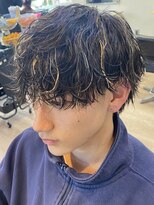 ウェイビーエフティフィフス 横浜西口(WAVEY ft.fifth) ツイストスパイラルパーマ波巻きスパイラル刈り上げマッシュ