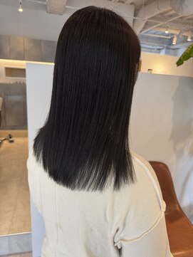 マルフェ 天王寺(marfe) 暗髪オリーブグレージュミディアムストレート透明感カラー