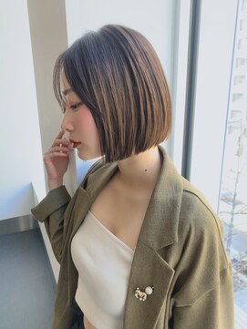 アッド バイ ケーツー(add by K-two) ストレートショートボブ/ベージュ