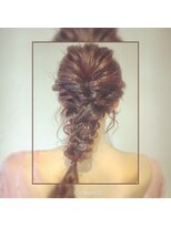 アオカマクラ(a-o Kamakura)&nbsp;お呼ばれヘアアレンジ