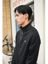 フォーコーナーズカットショップフェイビーズ 名古屋西(FourCornersCutShop favey's)&nbsp;大人男子のセンターパート
