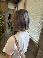 ロカリタ キョウト 四条大宮店(ROCAReTA kyoto) ホワイトグレー