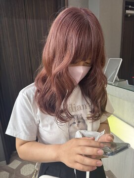 ジルバイジゼル(JILL by GiseL) ロング ピンクベージュ ケアブリーチ 10代20代