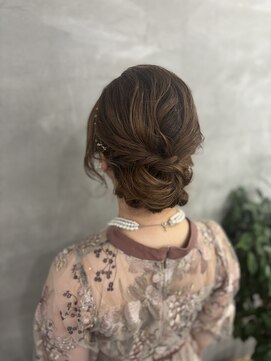 カレント 蕨(THE CURRENT) ヘアセット アップスタイル 結婚式 発表会