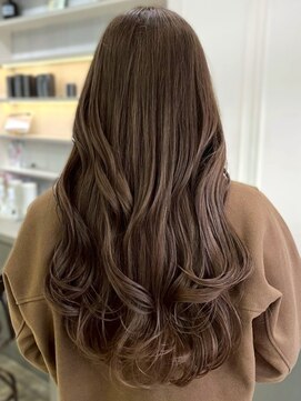 セプト 天神大名(SEPT.) ミルクティーアッシュ ベージュ ハイトーン ロングヘア