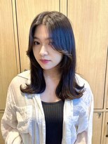 ノアル(NOAHL)&nbsp;外ハネミディアムヘア