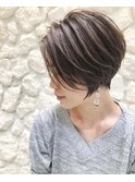 小顔ショート#アッシュベージュ#大人かわいいイメチェン