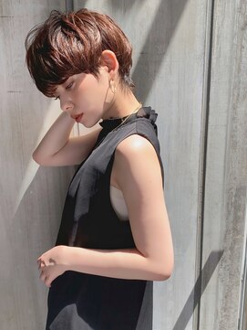 アヴァロン(AVALON) 絶壁解消・ひし形・くびれ・大人ショートボブ・30代40代【猪狩】