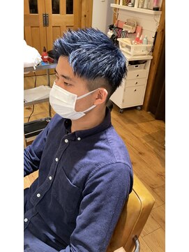 アヴァンス 天王寺店(AVANCE.) 刈り上げスタイル×ブルーブラック