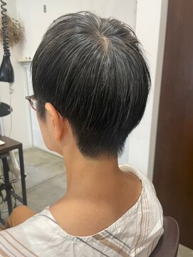 プラスディー(+D) レディース／刈り上げカット