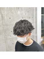 メルシー トータル ブランディング サロン(merci TOTAL BRANDING SALON)&nbsp;波打ちツイストスパイラル 横浜メンズカット　メンズパーマ