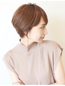 アイ(I.) 【 I. 】30代からのナチュラル前下がりショートボブ 川口