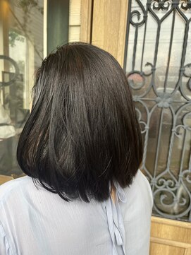 チョコレート(chocolate) ミディアムショート