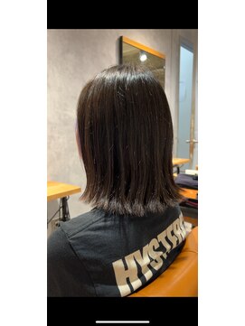 フラミューム(flammeum) 切りっぱなしボブ