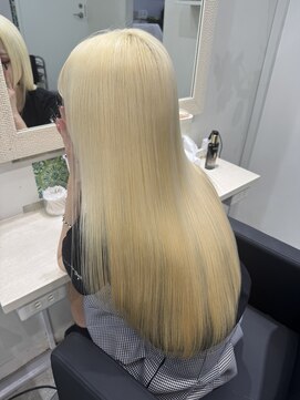 ラピス 池袋(Lapis) ブロンドヘア/抜きっぱなし/ブリーチ/ダブルカラー/リタッチ