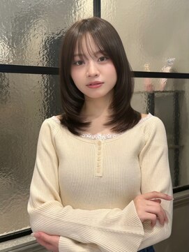 ルームバイシー 新宿(Loom. by Sea) イメチェン×ピンクベージュ[アンブレラカラー/前髪]