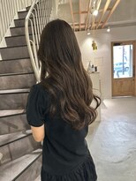 アトレ 梅田店(attrait)&nbsp;ロングヘアをグレージュで上質に×カット・カラー・トリートメン