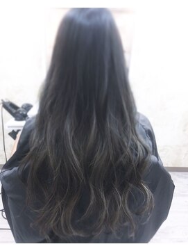 ミリュウ(Milieu) グラデーションカラー