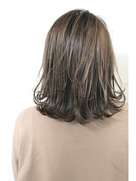 モディッシュ(modish beauty) 外ハネミディアム